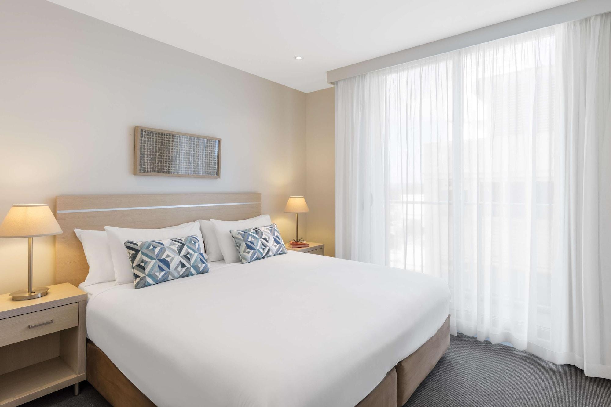 Oaks Glenelg Liberty Suites Adelaida Exterior foto