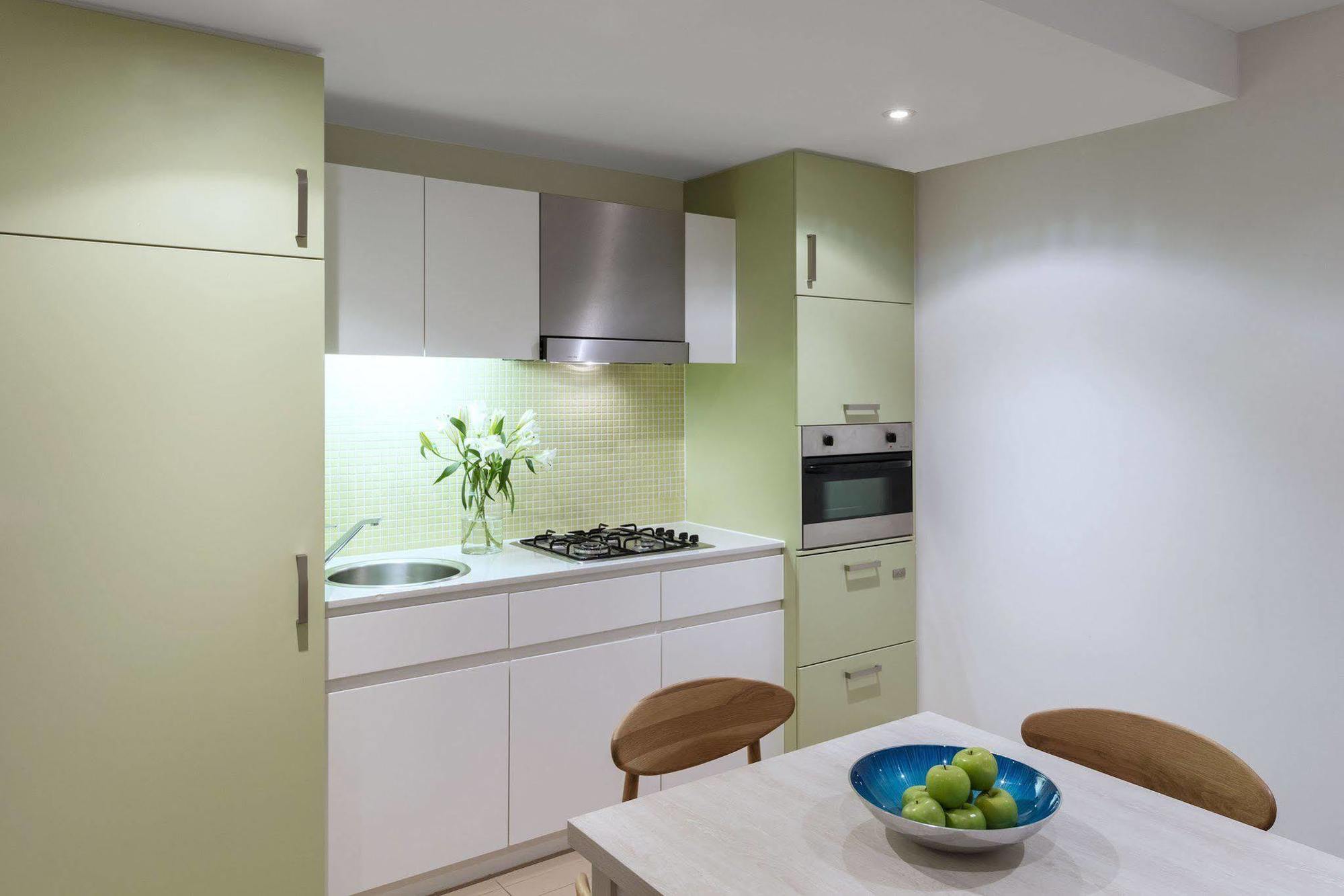 Oaks Glenelg Liberty Suites Adelaida Exterior foto