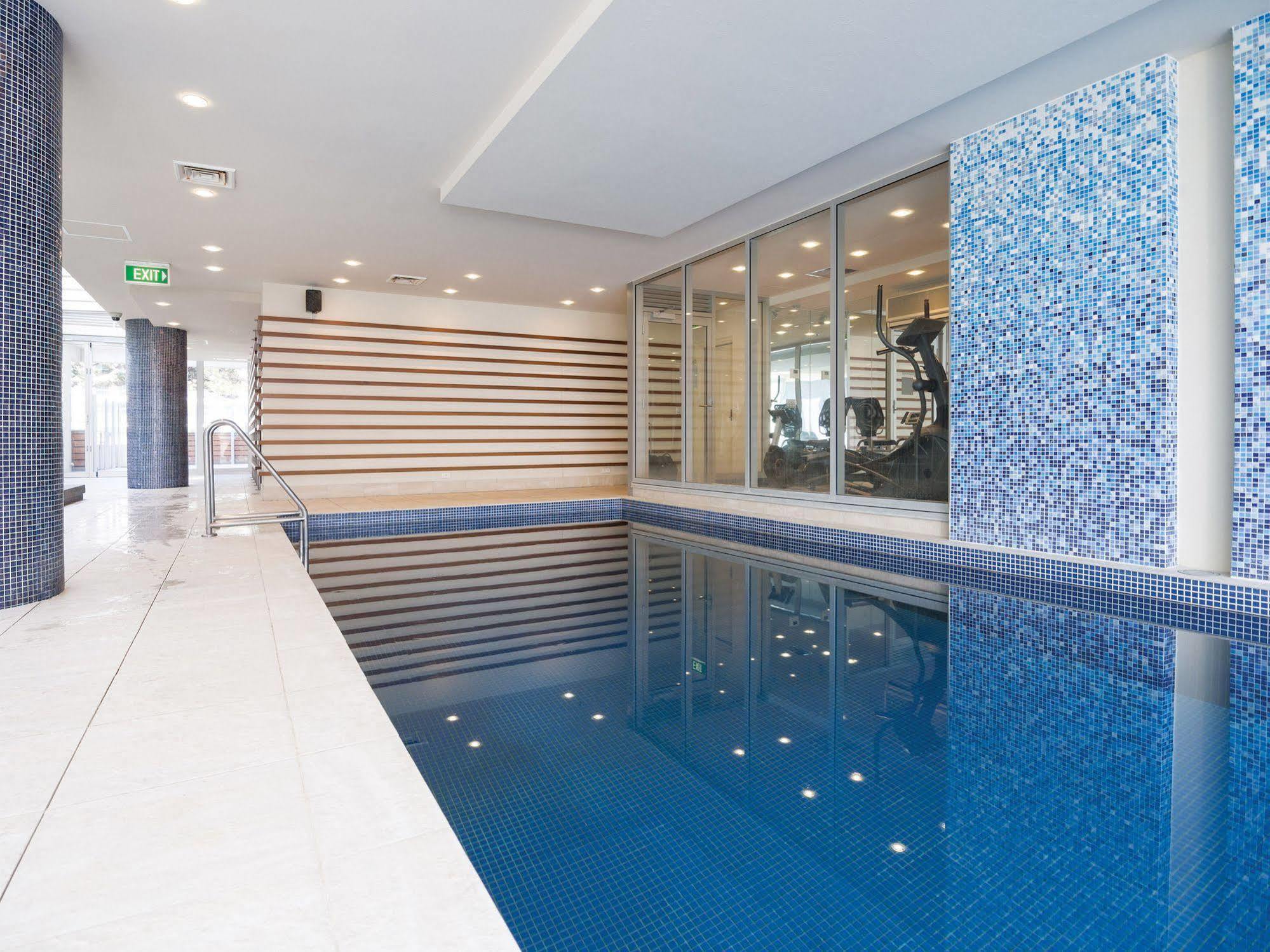 Oaks Glenelg Liberty Suites Adelaida Exterior foto